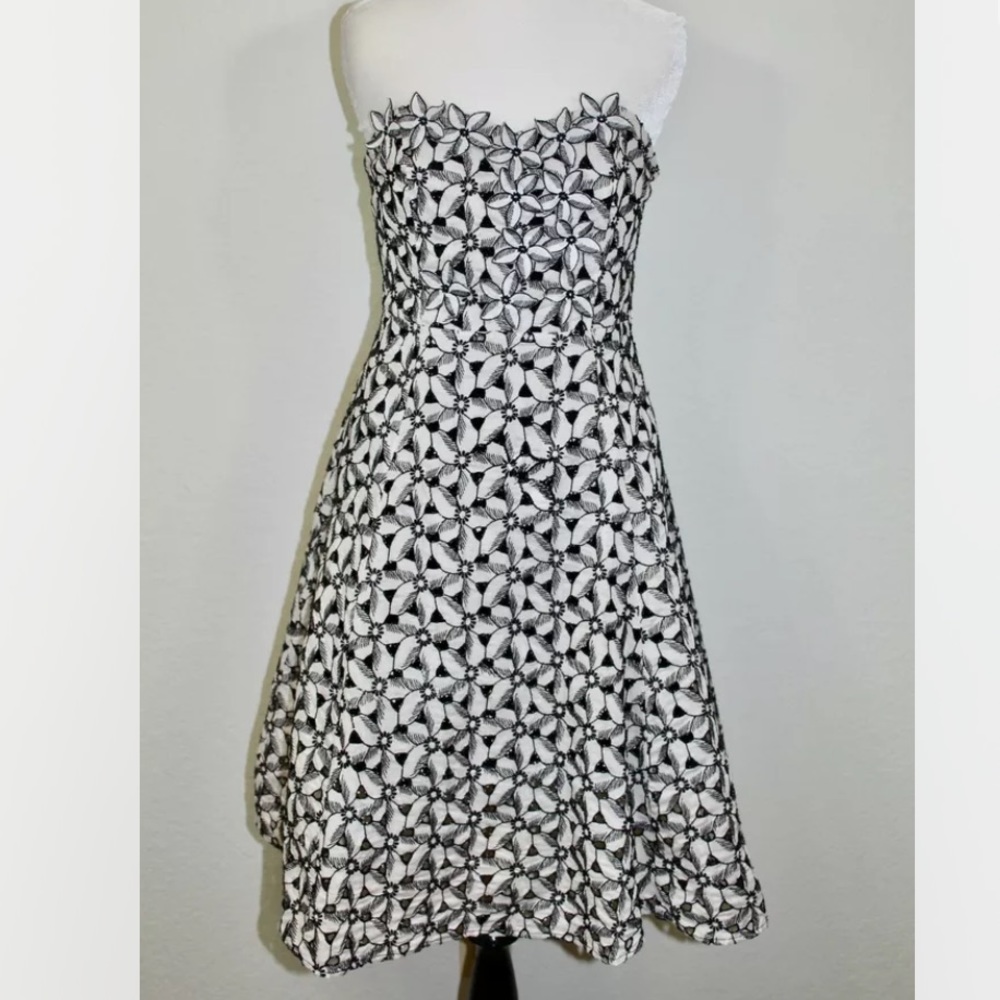 Moulinette Soeurs Black and White Strapless Dress